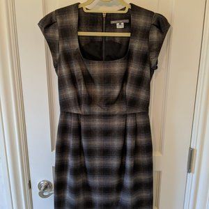 Plaid Cap-Sleeve Dress Size 6